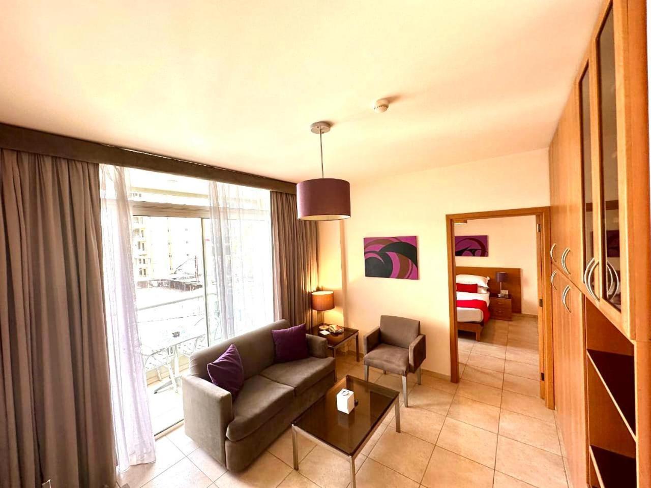 The Smallville Xpress Beirute Exterior foto